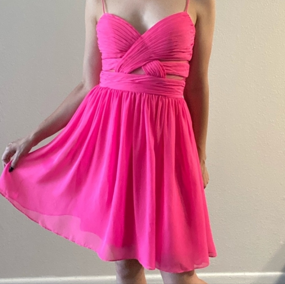 Adriana Papell Hailey Logan Hot Pink Sheer Panel Spaghetti Strap Mini Dress Sz 5